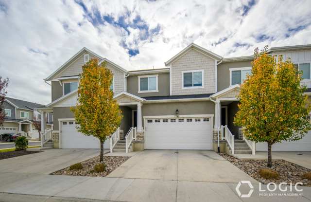 Gorgeous Townhome in Great Location! photos photos
