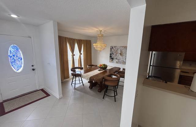 7667 Havenford Court Gallery 4