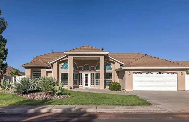 4-BR Home in Shadow Mountain @ Green Valley photos photos