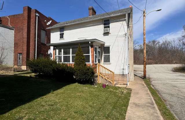 3 Bedroom House for Rent - Minutes from Seton Hill! photos photos
