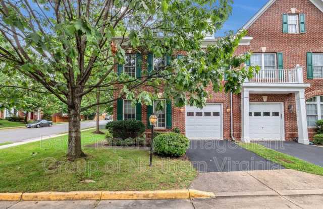 4331 DELEGATE CT - 4331 Delegate Court, Fairfax, VA 22030