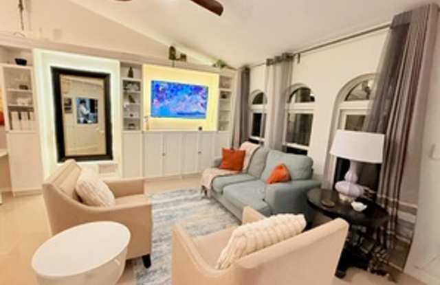 Winter Getaway!  Short Term/Seasonal Home in Deep Creek/Punta Gorda Gallery 4
