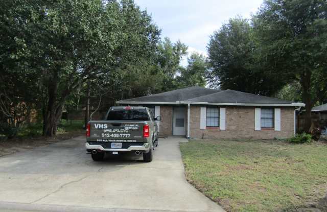 255 Garden Circle photos photos