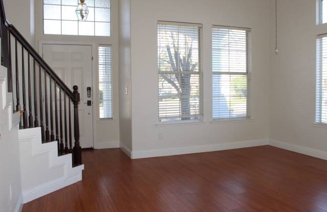 1902 Ajay Drive Gallery 3