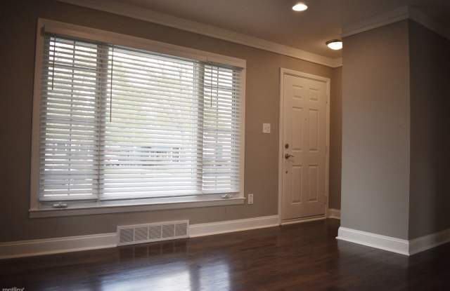 4503 Sedgemoor Avenue Gallery 2