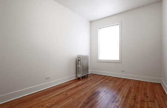 7057 Princeton Englewood Apartments Gallery 3