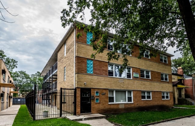8345-49 S Drexel Ave photos photos