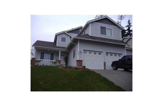 4 Bedroom 2.5 Bath plus Bonus Room in East Bremerton photos photos