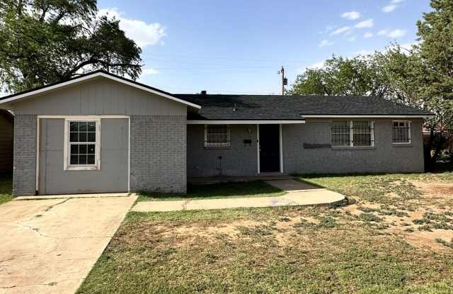 3 Bedroom 2 Bath Home Available Now! photos photos