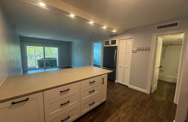 1815 Robalo Drive, Unit C104 Gallery 4