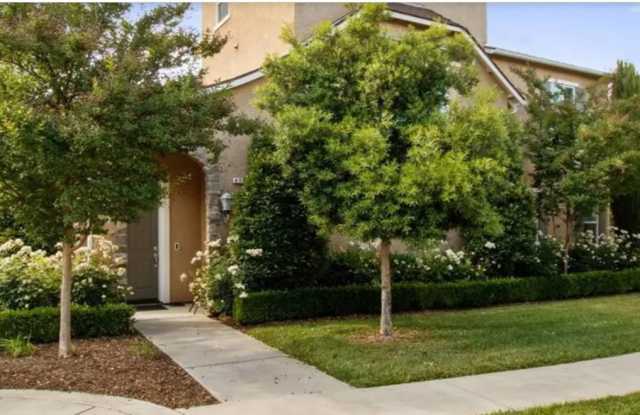 4060 Trenton Avenue photos photos