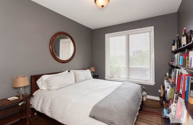1901 W DIVISION Gallery 3