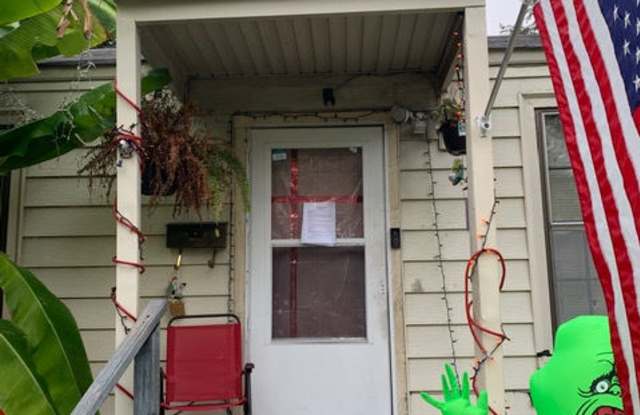 317 E. 20th Gallery 2