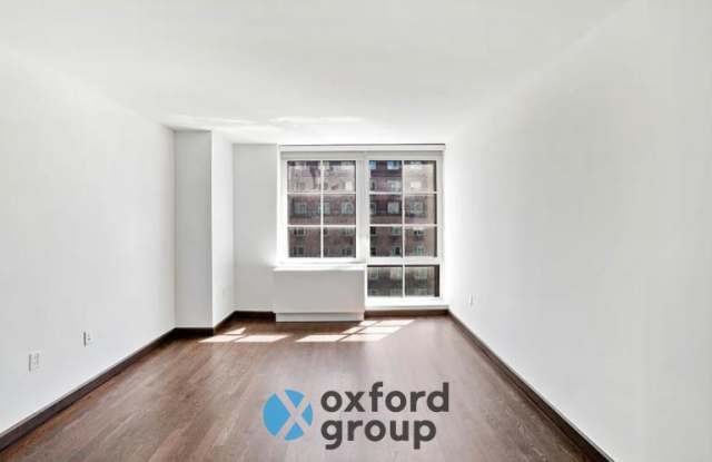 123 East 10th Street Gallery 3