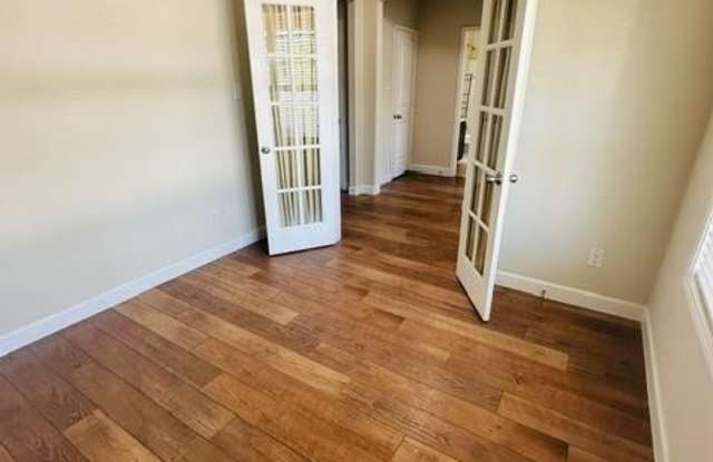 716 Whitemarsh Drive Gallery 3