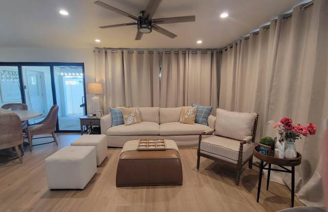11339 5th Avenue Ocean Gallery 3