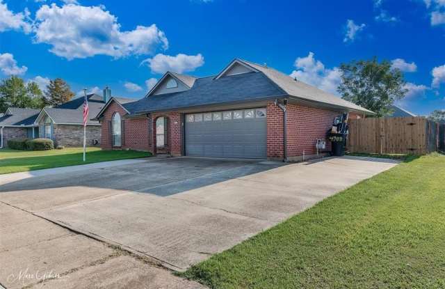 4909 General Ashley Drive photos photos