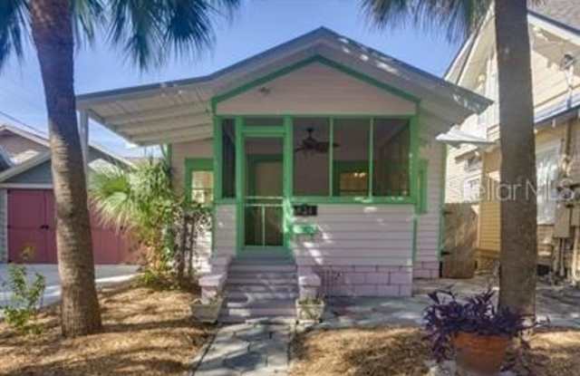 634 3RD STREET N - 634 3rd Street North, St. Petersburg, FL 33701