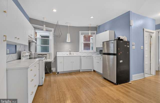 4947 CATHARINE Street photos photos