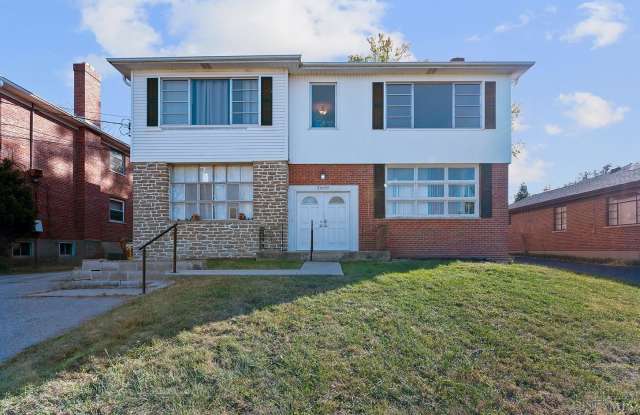 3699 Galbraith Road photos photos