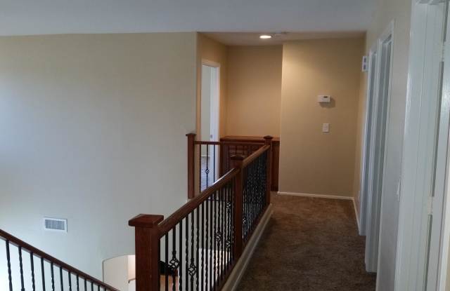 14096 W LARKSPUR Drive Gallery 4