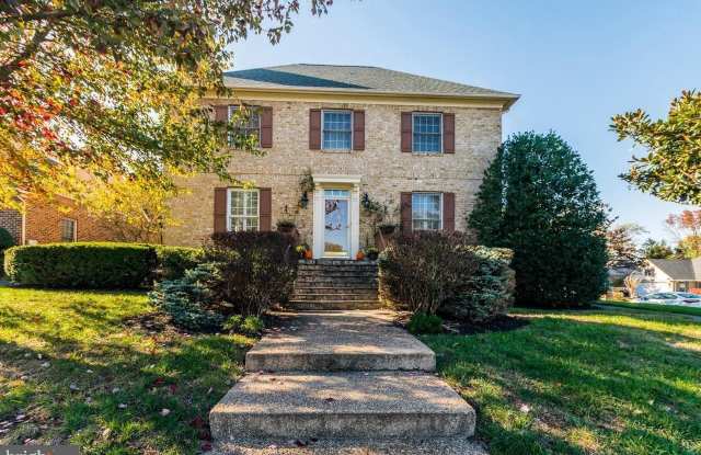 111 FOXBURY LANE photos photos
