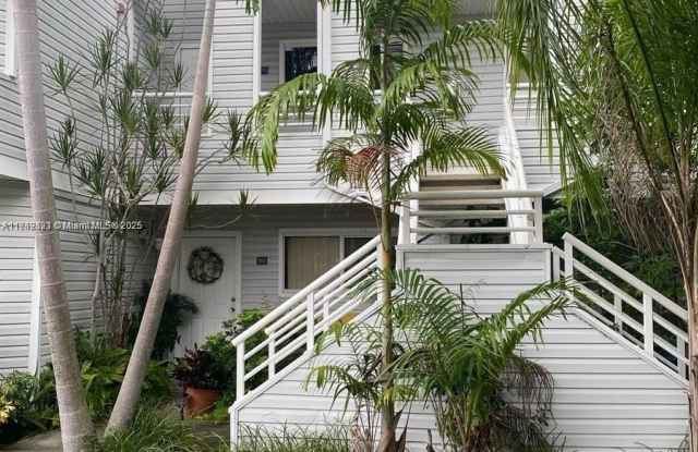 3461 NW 44th St photos photos