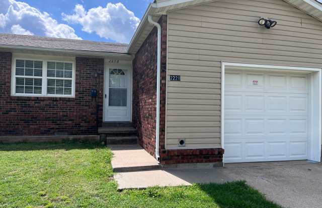 2224-2236 S Arizona Ave photos photos