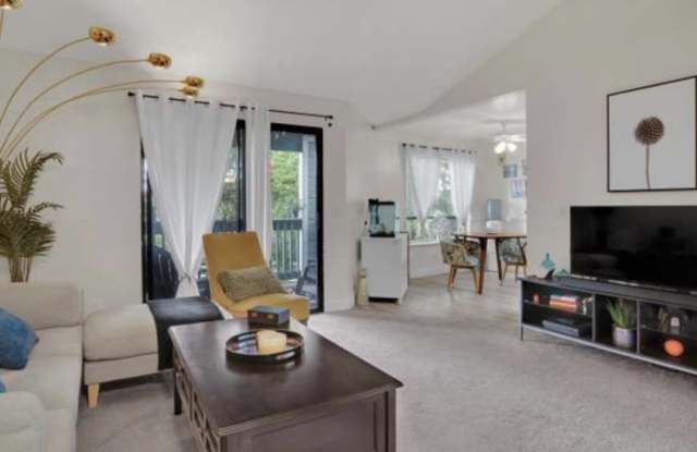 2921 Winding Ln Gallery 1