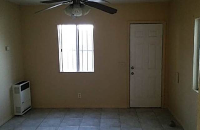 1021 South Downey Road Gallery 2
