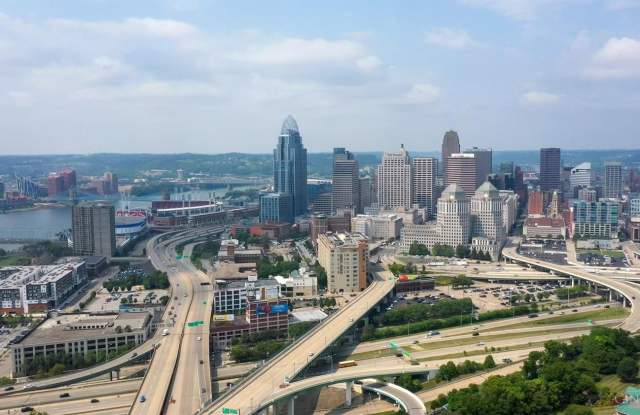 923 Riverview Place Gallery 4