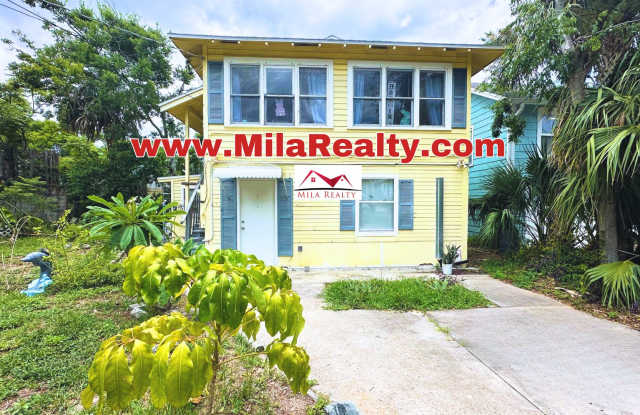 407 Poinsettia Road photos photos