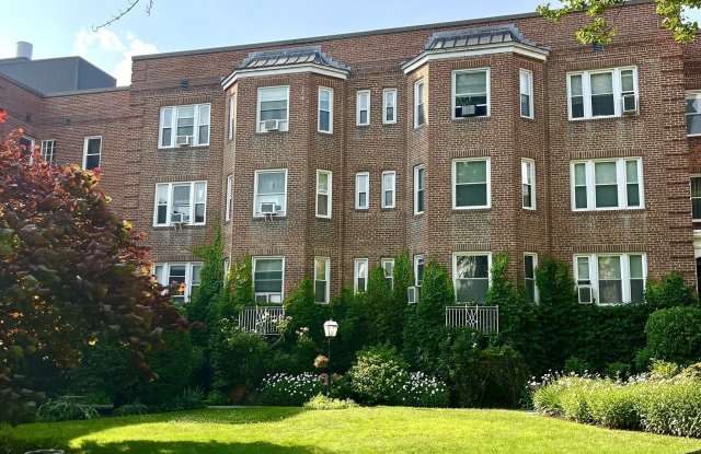 70 Strawberry Hill Avenue photos photos