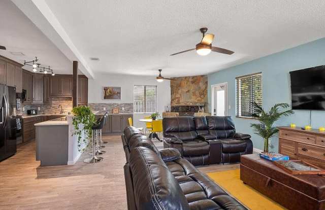 316 NW 29 Street photos photos