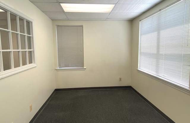 6080 FRANCONIA Road Gallery 4