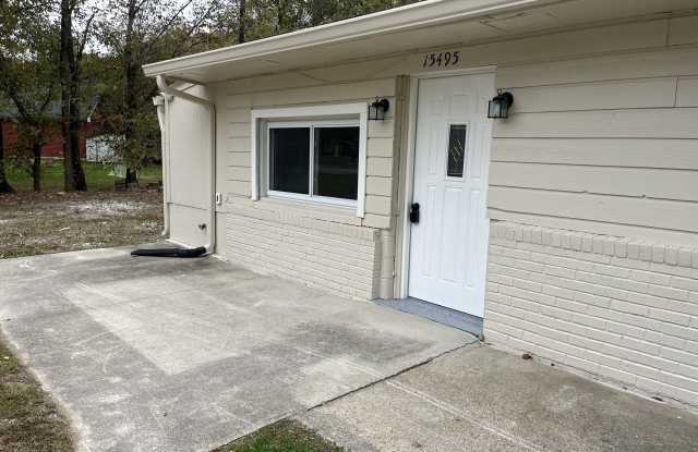 15495 Martha Street Gallery 2