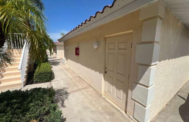 Your Florida Oasis Awaits – 3 Bed, 2 Bath Luxury Condo in Venice! Gallery 1
