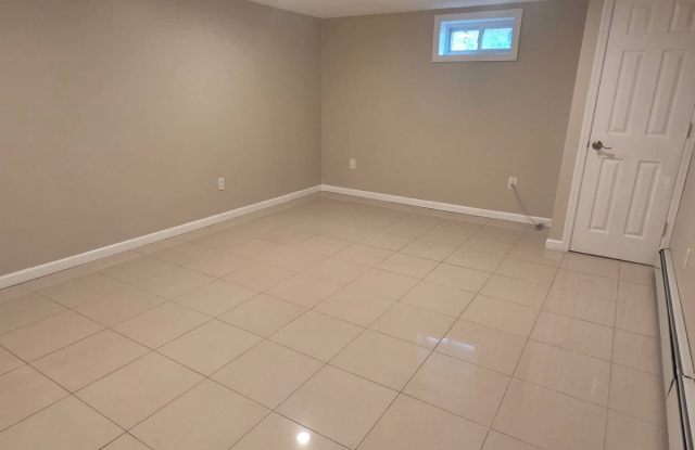 1 Melrick Court - 1 Melrick Court, Westbury, NY 11590