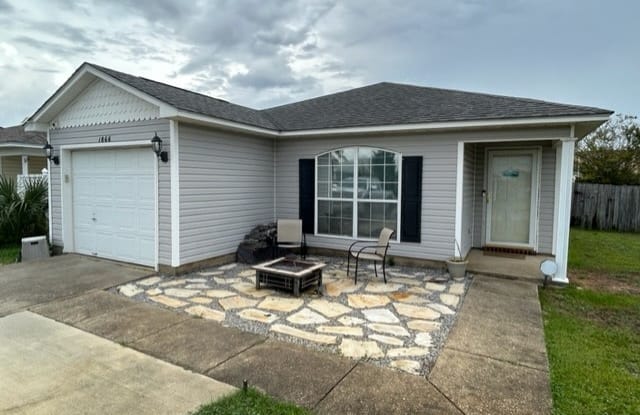 1866 Vineyard Street - 1866 Vineyard Street, Navarre, FL 32566