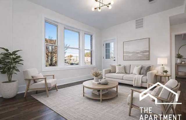 3749 West School St. photos photos