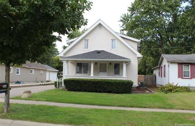266 OAKMONT Gallery 2