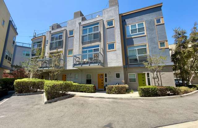 Furnished 3-BR/3-BA Townhouse w/ Giant Roof deck, 2-Car Garage, EV Hookup photos photos Furnished 3-BR/3-BA Townhouse w/ Giant Roof deck, 2-Car Garage, EV Hookup photos photos