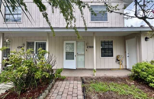4589 Lighthouse Circle photos photos