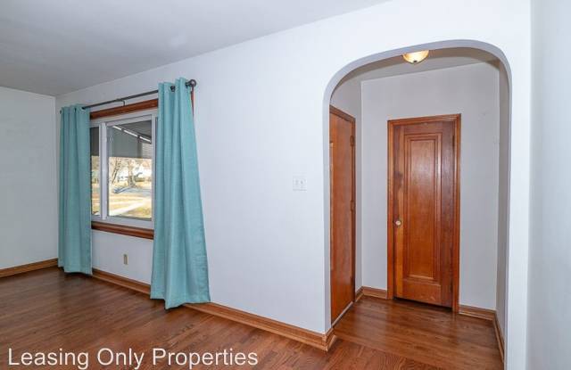 3604 22nd Avenue Gallery 4
