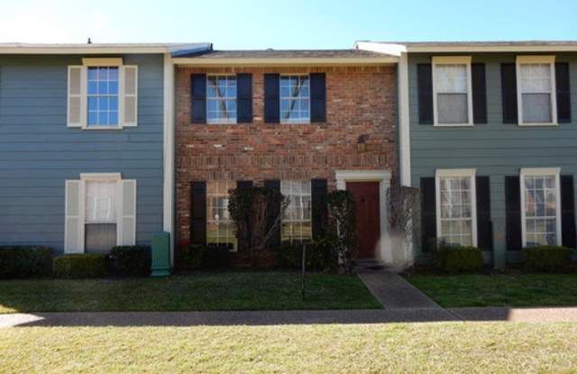River Oaks Townhouse 3 bed/ 2.5 bath photos photos