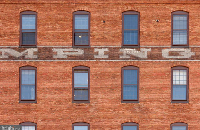 101 WELLS photos photos