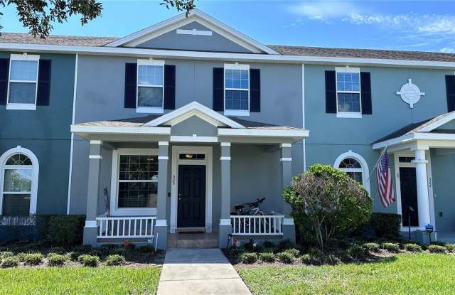 525 WATERSIDE POINTE DRIVE photos photos