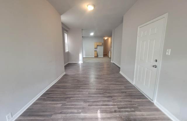 509 E WASHINGTON LANE photos photos