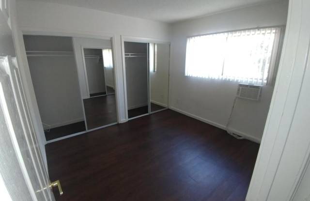 14833 West Magnolia Boulevard - 1 Gallery 4