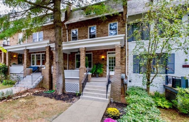2018 PIERCE MILL ROAD NW - 2018 Pierce Mill Road Northwest, Washington, DC 20010